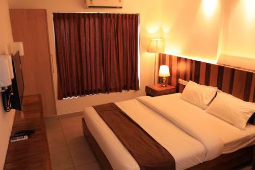 Hotel Lalys Residency