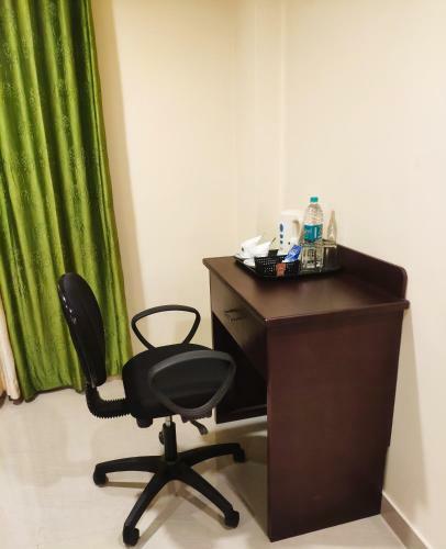 Hotel Aura Residency
