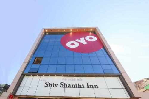 Hostal Oyo 80097 Shiva Shanthi Inn