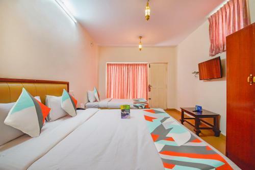 Hotel Fabexpress Wenlock Homes
