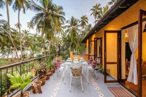 Villa Saffronstays Suvarna Sangam