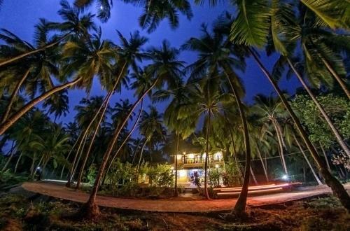 Villa Saffronstays Suvarna Sangam