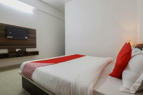 Oyo 62422 Hotel Kriti Palace