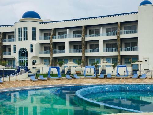 Hotel Ramee Royal Resorts & Spa Udaipur