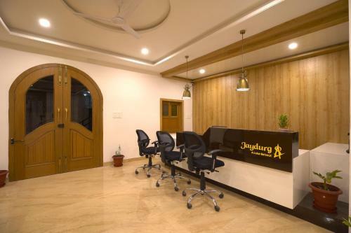 Hotel Jaydurg A Lake Retreat