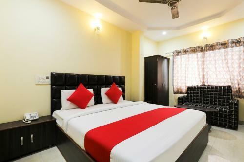 Oyo 60653 Hotel Paradise Residency