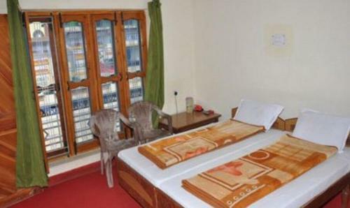 Hotel Divine Palace
