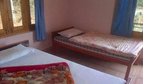 Hotel Everest