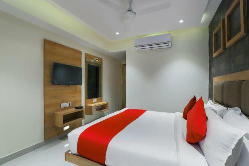 Oyo 41858 Hotel Rose Gold