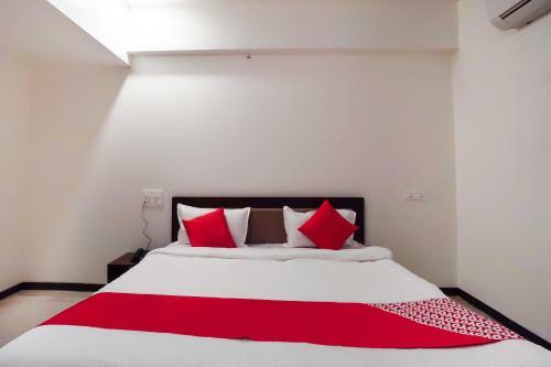 Oyo 65166 Hotel Shivam
