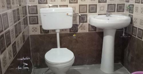 Hotel Toorani Camps