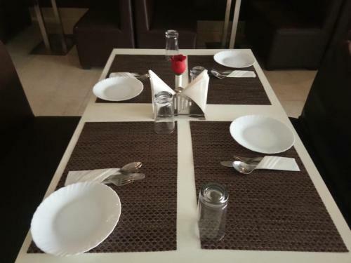 Hotel Grand Continental