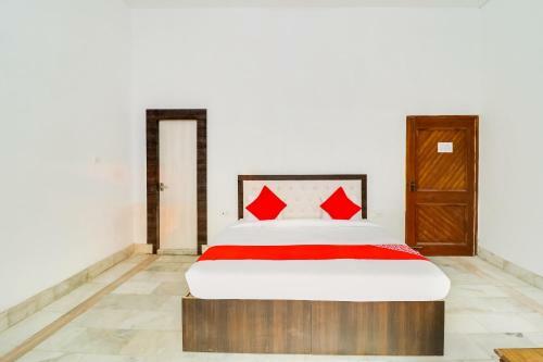 Oyo 65521 Hotel Prashansha Palace