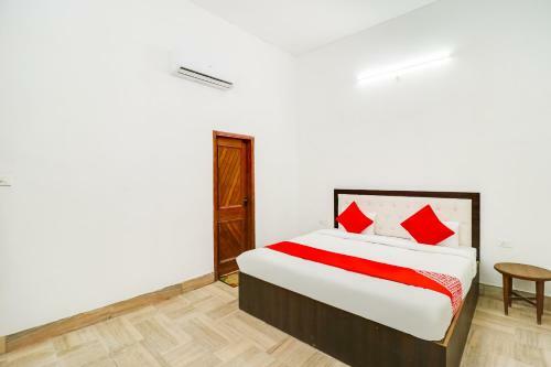Oyo 65521 Hotel Prashansha Palace