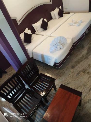 Hotel Sri Gnana Vedha Beach Residency