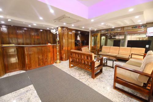 Hotel Sri Gnana Vedha Beach Residency