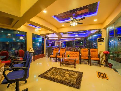 Hotel The Center Court Goa