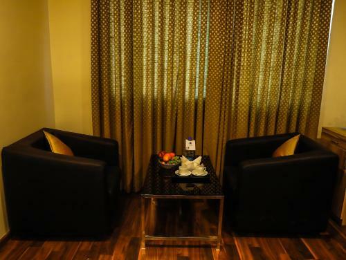 Hotel Rn Grand - Vijayawada