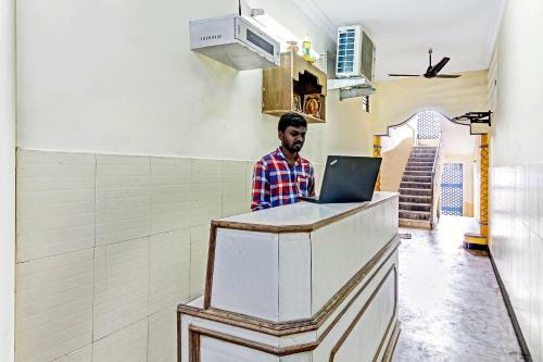 Hotel Oyo 49125 Suraj Residency