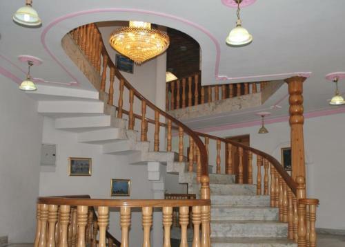Hotel Alhamra Retreat