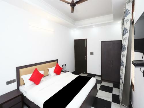 Hotel Capital O 45709 Peaceful Stays