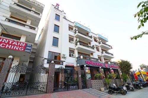 Hotel Vizima Crossroad 45