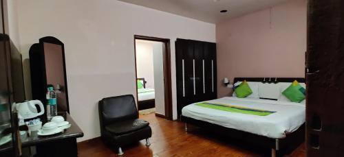 City Stay Hotel 19