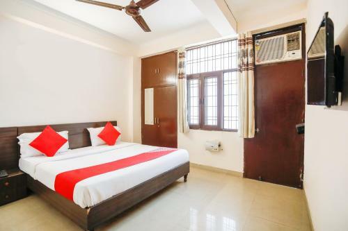 Hotel Oyo 71053 Av Residency