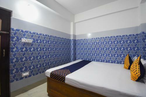 Hotel Oyo Flagship 75516 Glory Inn