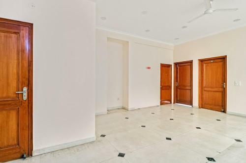 Hotel Oyo Flagship 76984 Swastik Residence