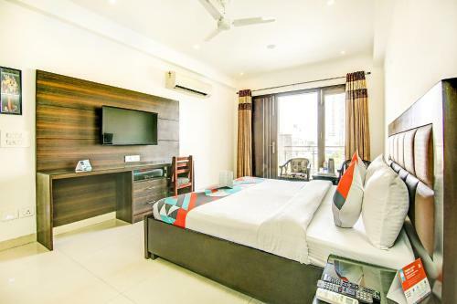 Hotel Fabexpress Hemkunt Residency Noida