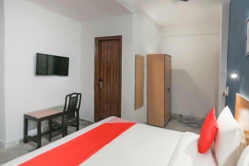 Hotel Oyo 70483 Silver Grand
