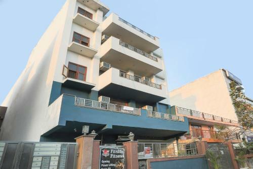 Hotel Oyo 70483 Silver Grand