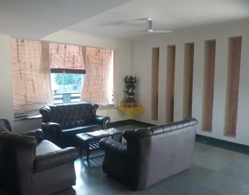 Hotel Sai Suites