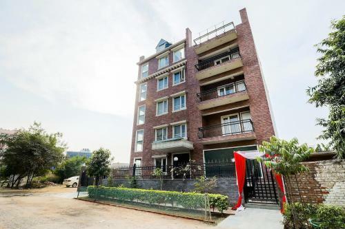 Casa Meera Hotel