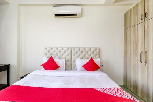 Hotel Oyo 77488 Bits Residency