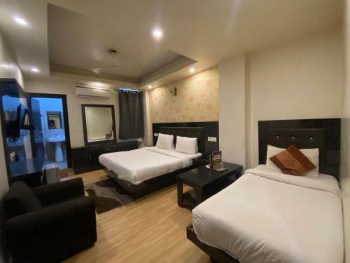 Hotel Noida Saffron