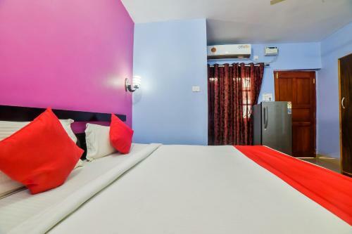 Oyo 10882 Hotel Caje Baga
