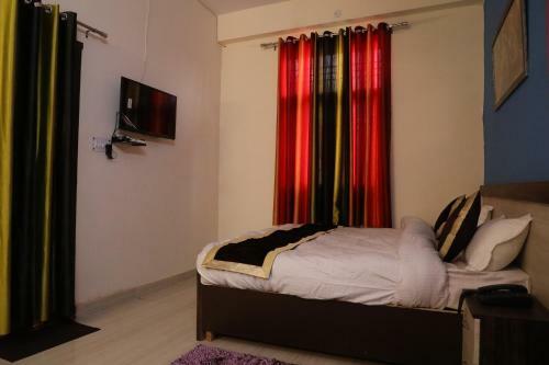 Hotel Oyo 22745 The Elite Venue
