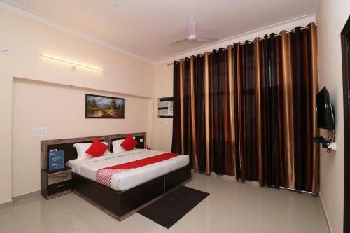 Hotel Oyo 33025 Stay Bird Inn