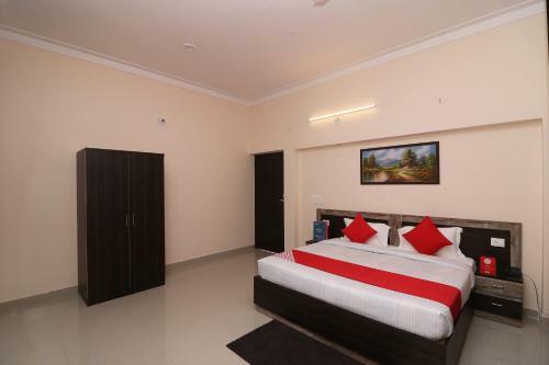 Hotel Oyo 33025 Stay Bird Inn