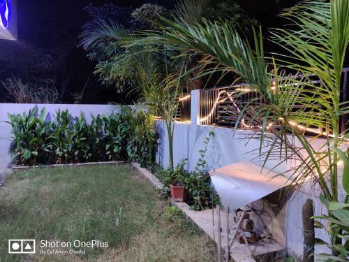 Hostal Ace Pari Guest House