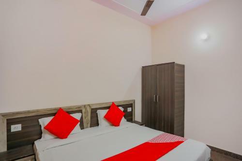 Hotel Oyo 78697 Stay Bird Inn