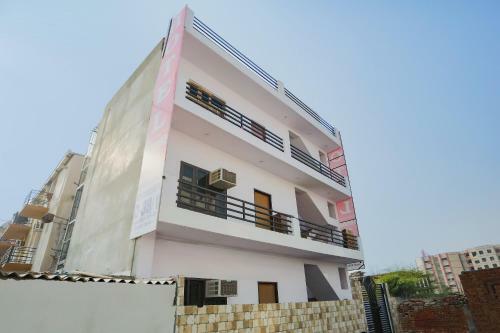 Hotel Oyo 78697 Stay Bird Inn