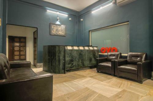 Hotel Oyo 22421 Indiraj