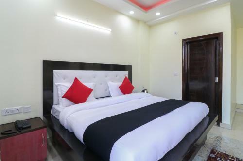 Oyo 68256 Hotel Expo Golflink