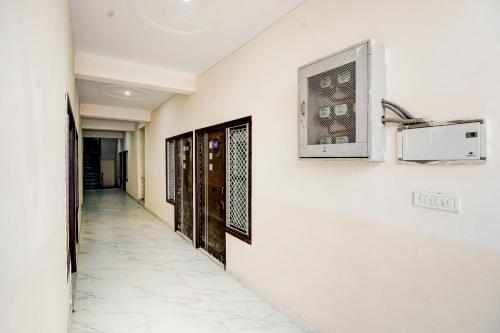Hostal Oyo 77752 Shree Jee Homes