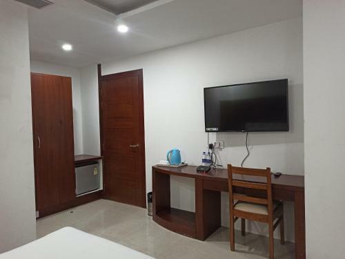 Hotel Autumn Crocus - A Boutique Hotel