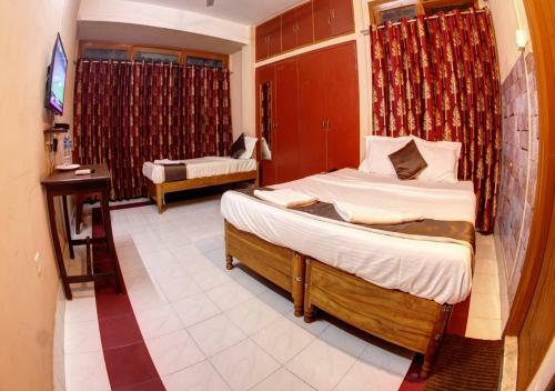 Hotel Om Shree Cottage