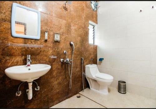 Hostal Aditya Guest House